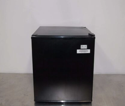 Avanti SHP1701B Refrigerator 1.7 Cubic Feet