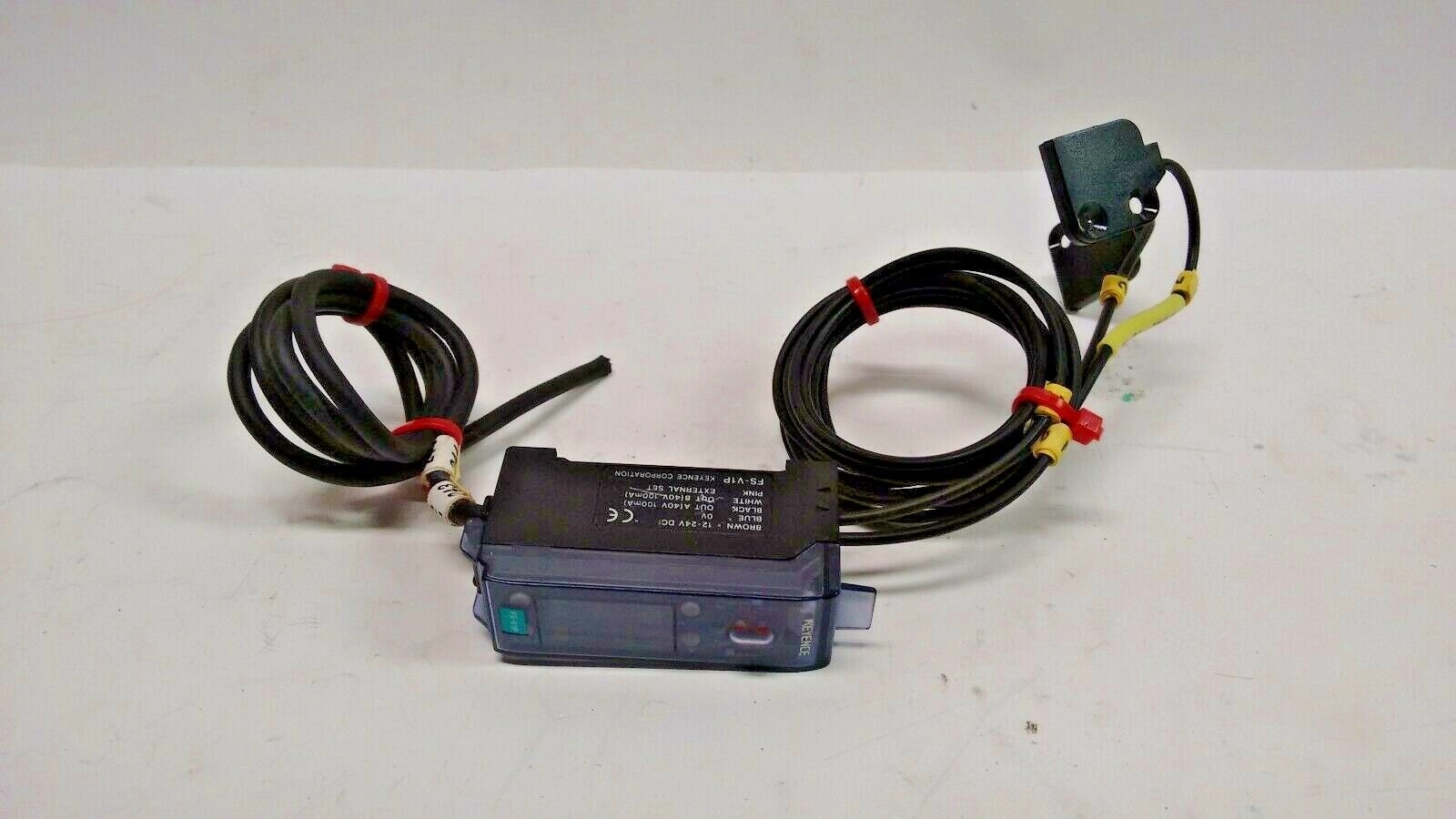 Keyence FS-V1P Fiber Optic Sensor Amplifier