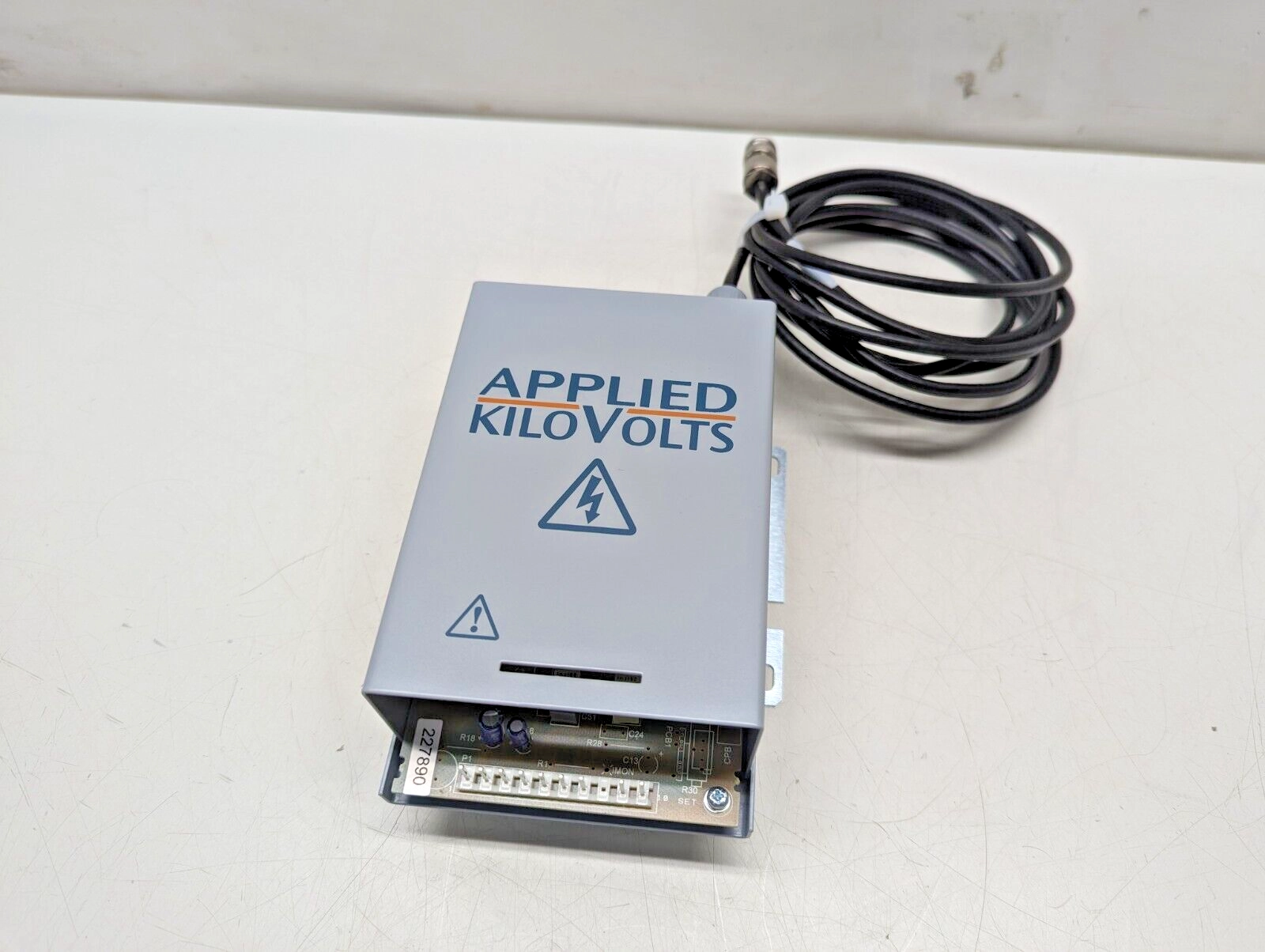 Applied Kilovolts HP005NZZ681 High Voltage Power S