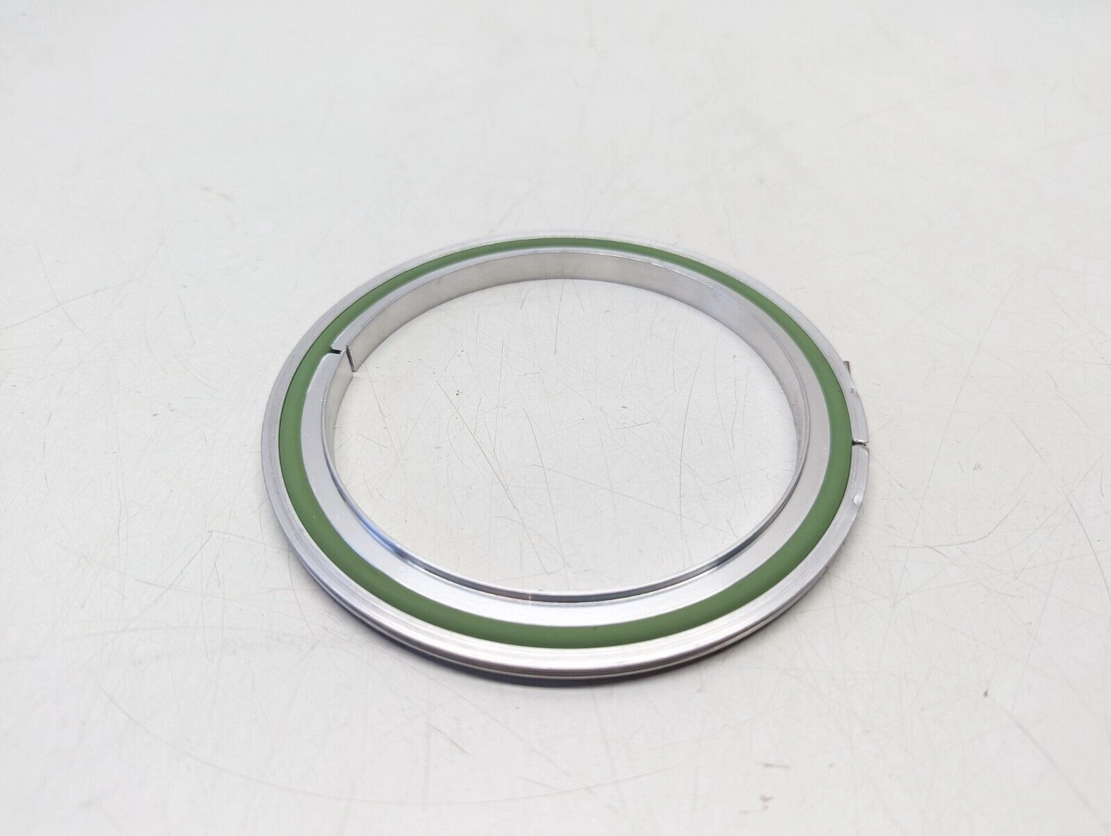 High Vacuum ISO100 Centering Ring w/ O-Ring