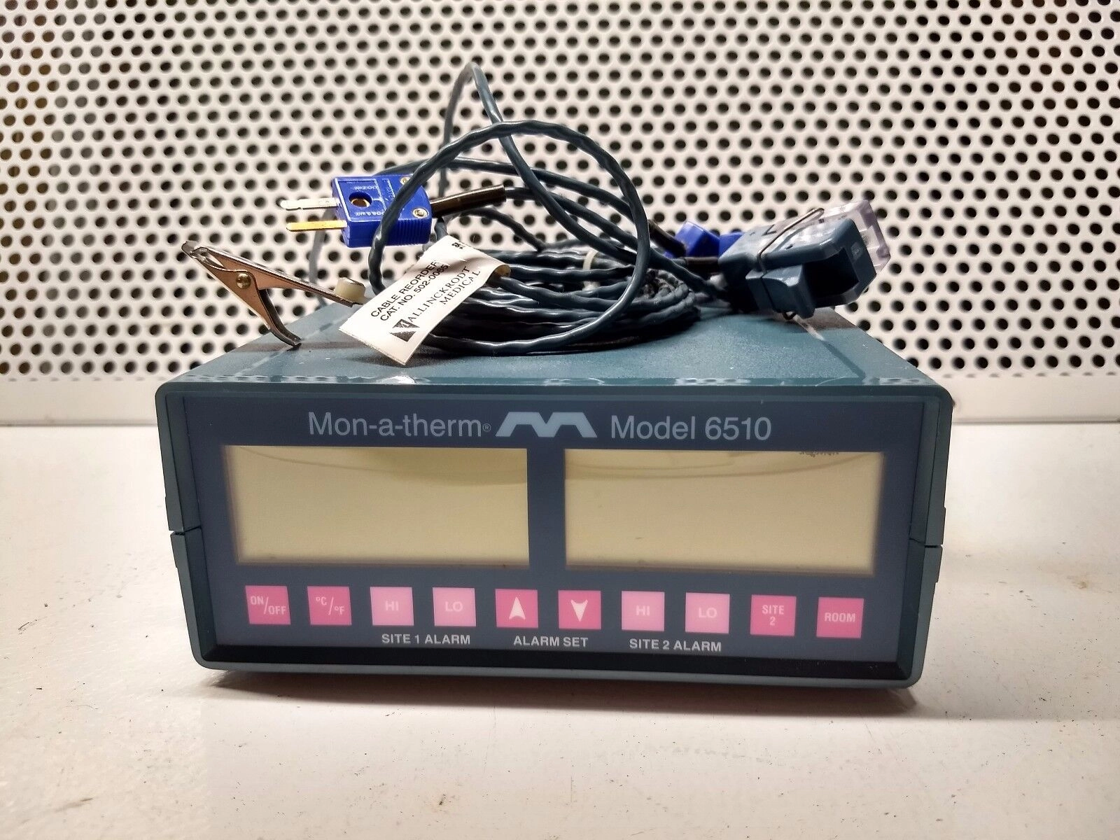 Mallinckrodt Mon-a-therm Model 6510 Temperature Mo