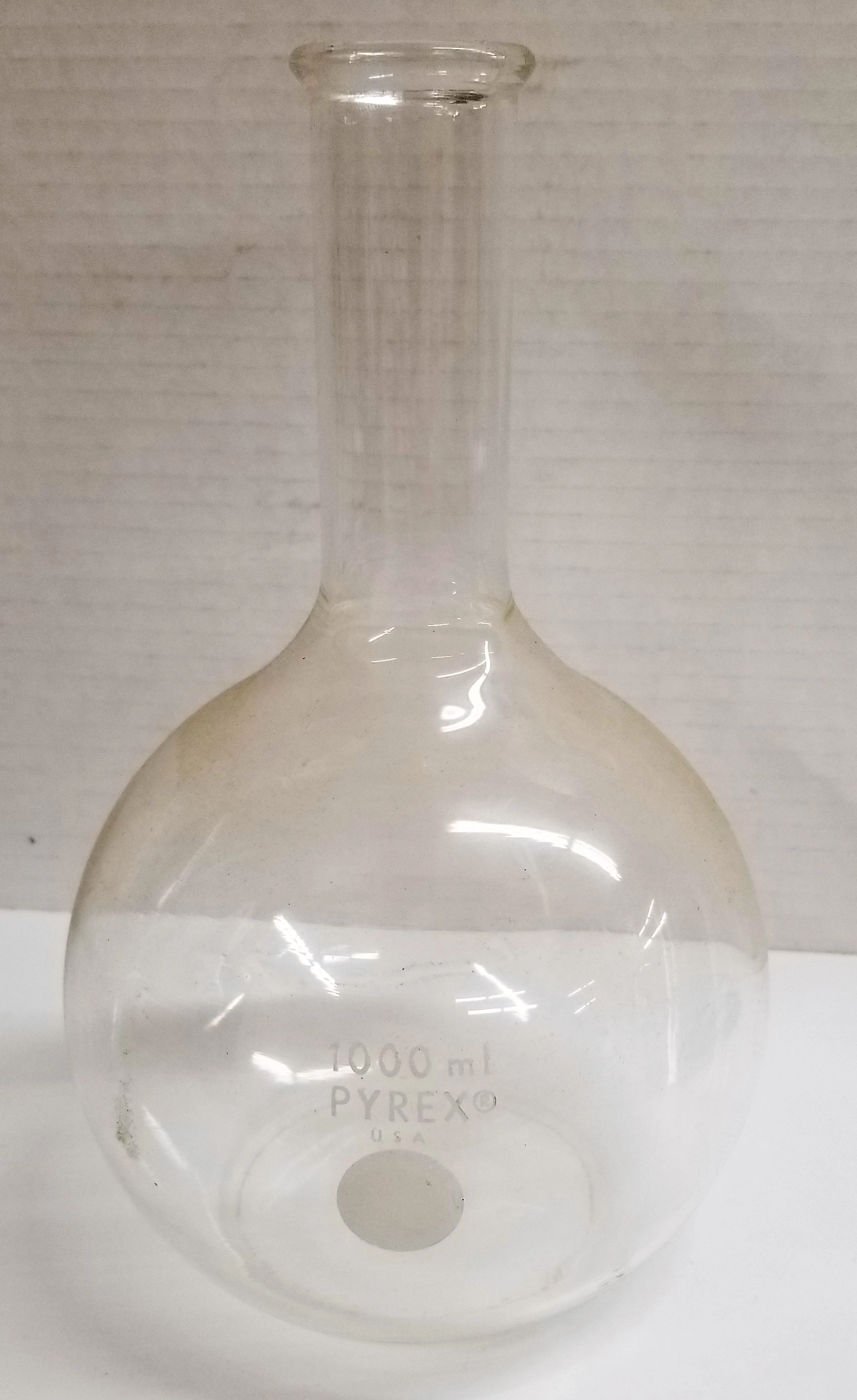 Corning PYREX 4060-1L Florence Flat-Bottom Flask - 1000mL