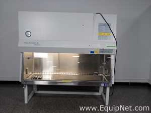 Baker SG503A biosafety cabinet