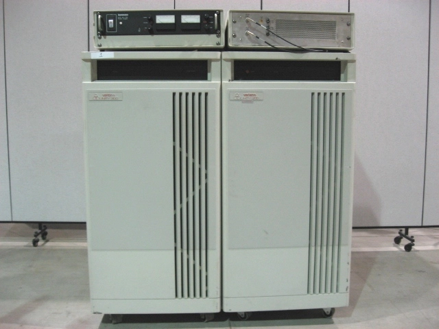 Varian Unity 300 Wide Bore System With Oxford Magnet