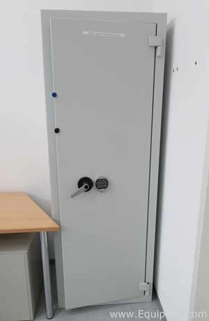 VDS Wuppertal 44506 Single Door Security Safe with Push Button Keypad Lock