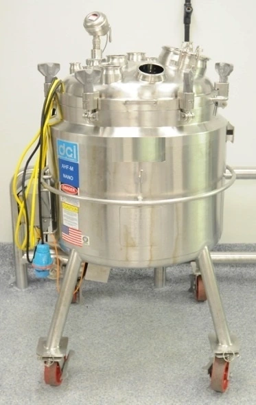 DCI 200L Jacketed ReactorJacketed Dome Top Tanks