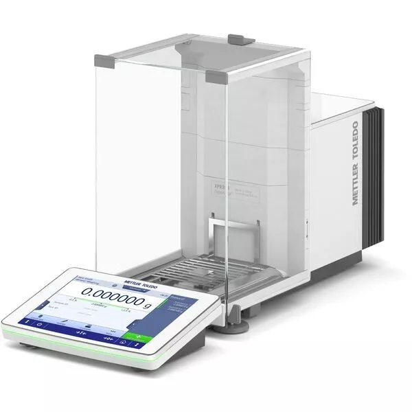 NEW - Mettler Toledo XPR226CDR Comparator Analytical Balance 121 g x 5 µg and 220 g x 10 µg