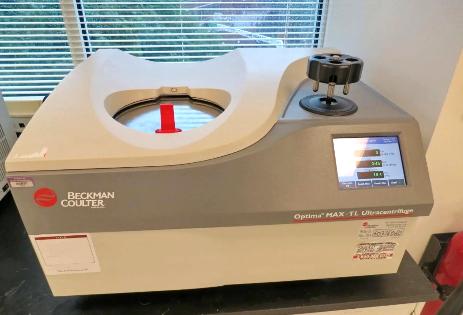 BECKMAN COULTER OPTIMA MAX-TL ULTRA CENTRIFUGE WIT