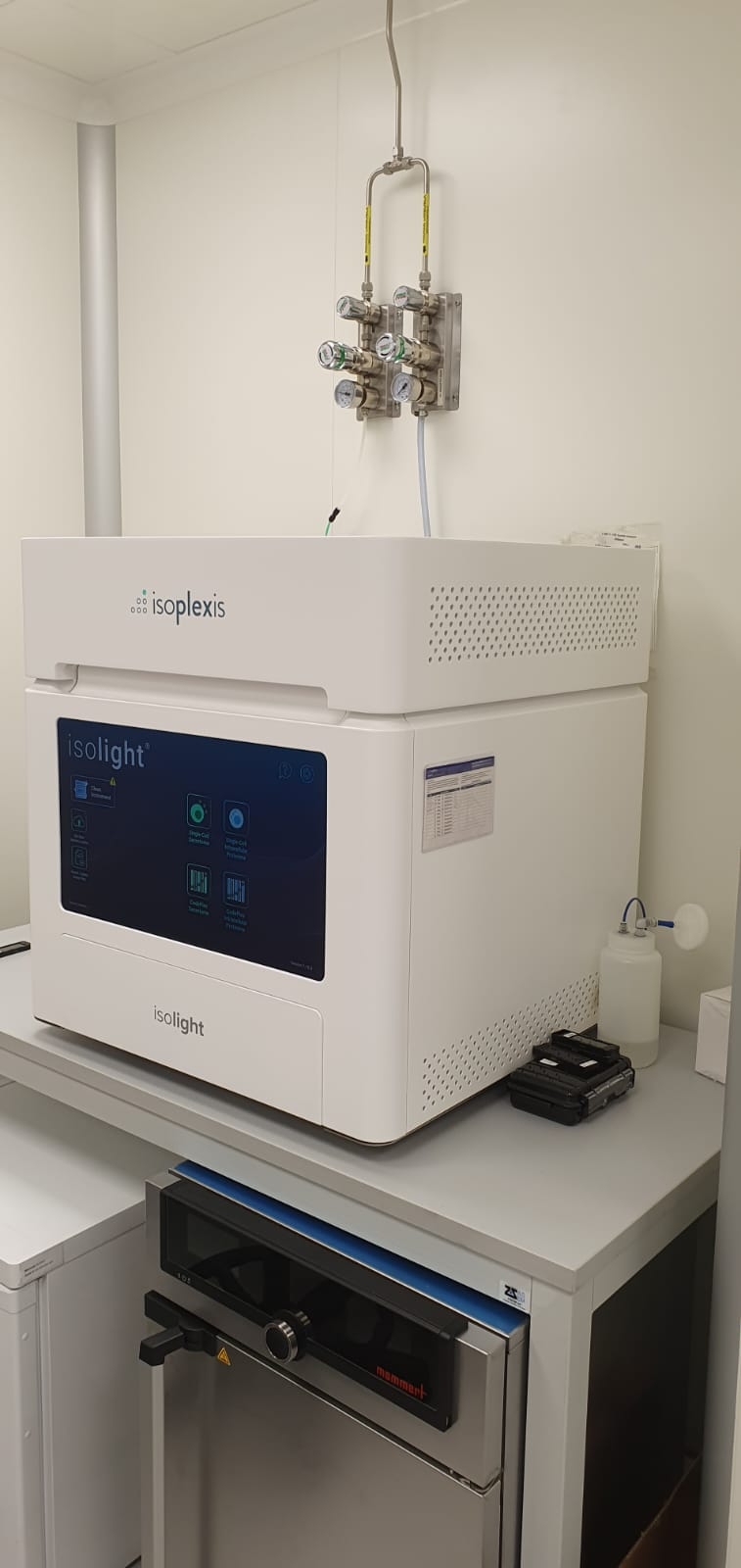 ISOLIGHT Single Cell Analyser 