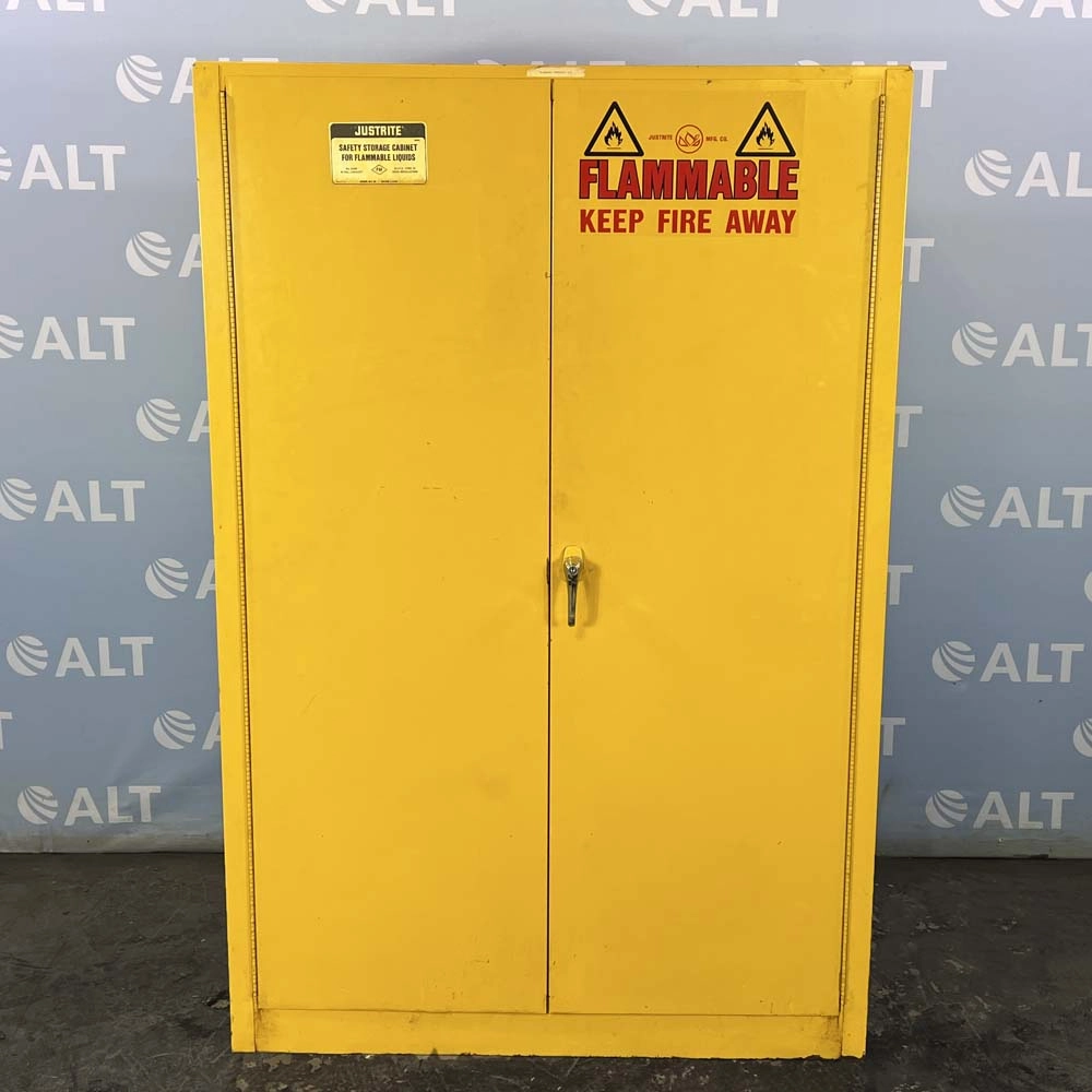 Justrite 25450 Flammable Cabinet 45 gal