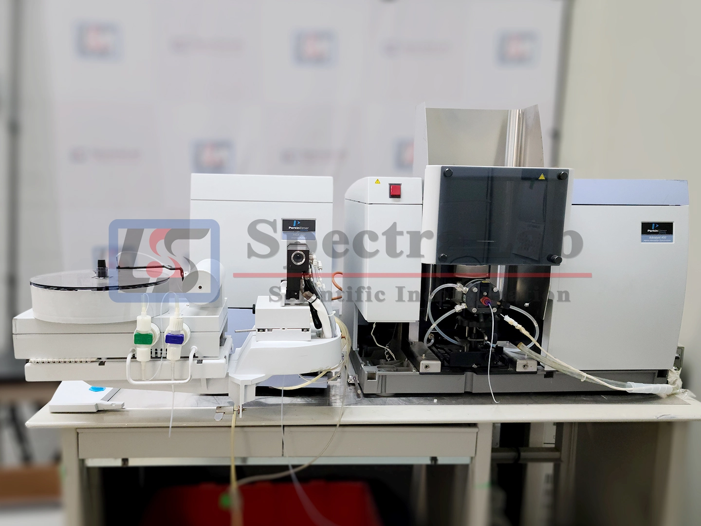 PerkinElmer AAnalyst 400 AA Spectrometer with HGA-900 and AS-800