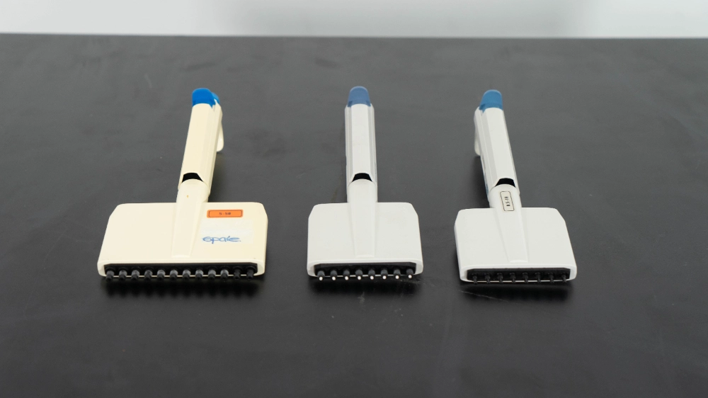 BioHit ProLine Multichannel Pipettes Quantity 3