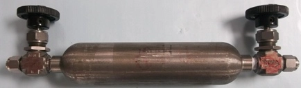 SWAGELOK SAMPLE CYLINDER 300 CC, MONEL, DOT-SP7458 1800 06M536607, M-HDF4-300 B02, SD101248, 09-7,