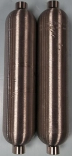 SWAGELOK SAMPLE CYLINDER 300 ML, DOT-3E1800, M5366, 01-07, BE7, 304L-HDF4-300-T