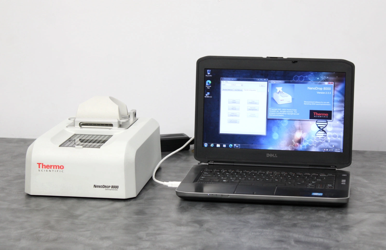 Thermo Scientific NanoDrop 8000 UV-Vis Spectrophotometer w/ Laptop &amp; Software