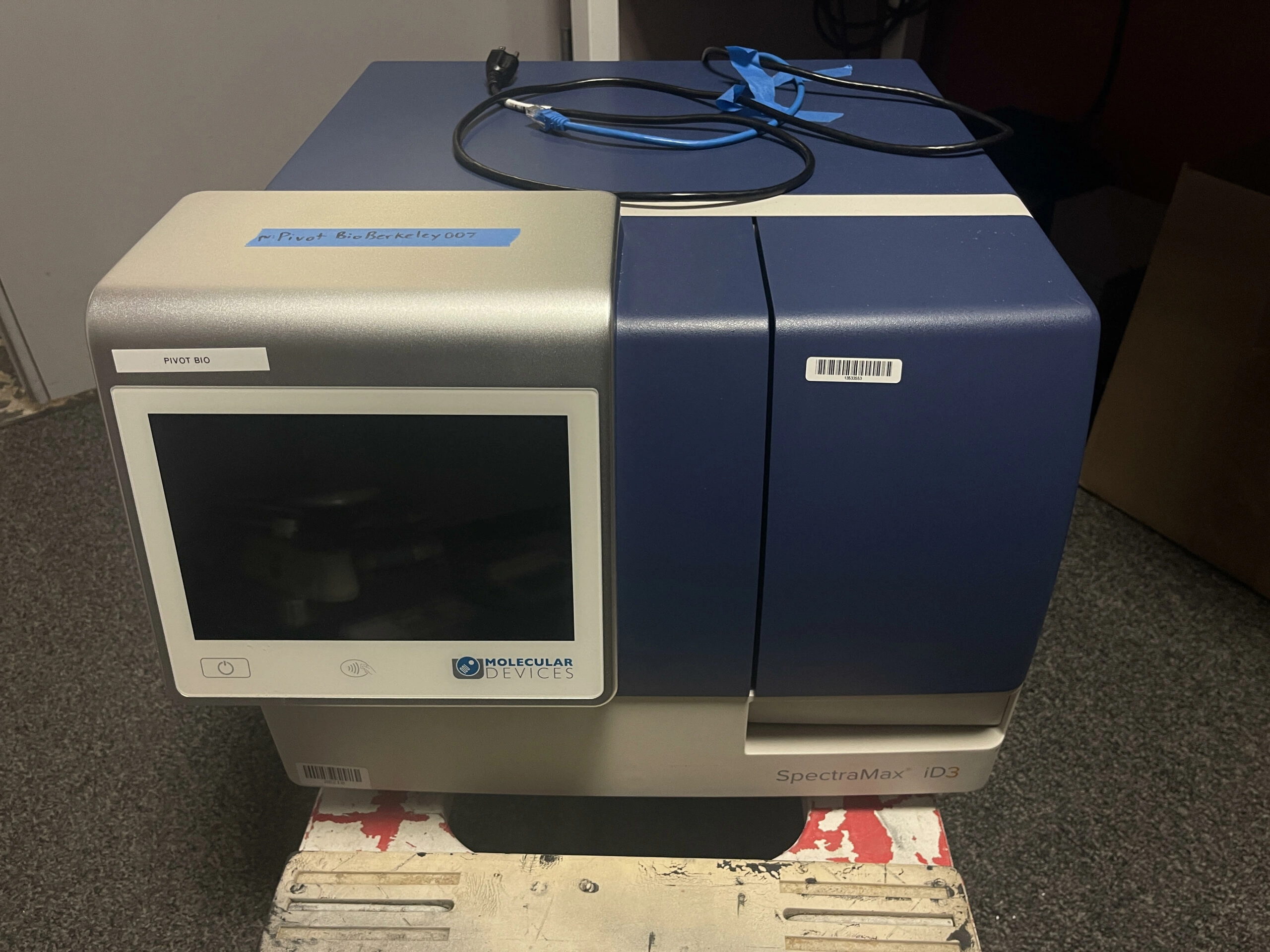 Molecular Devices SpectraMax iD3 Microplate Reader