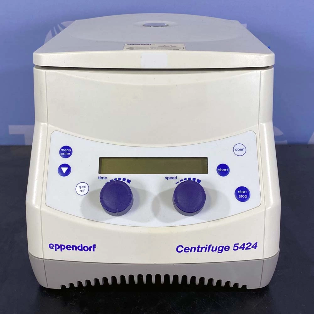 Eppendorf Microcentrifuge Model 5424 with Rotor