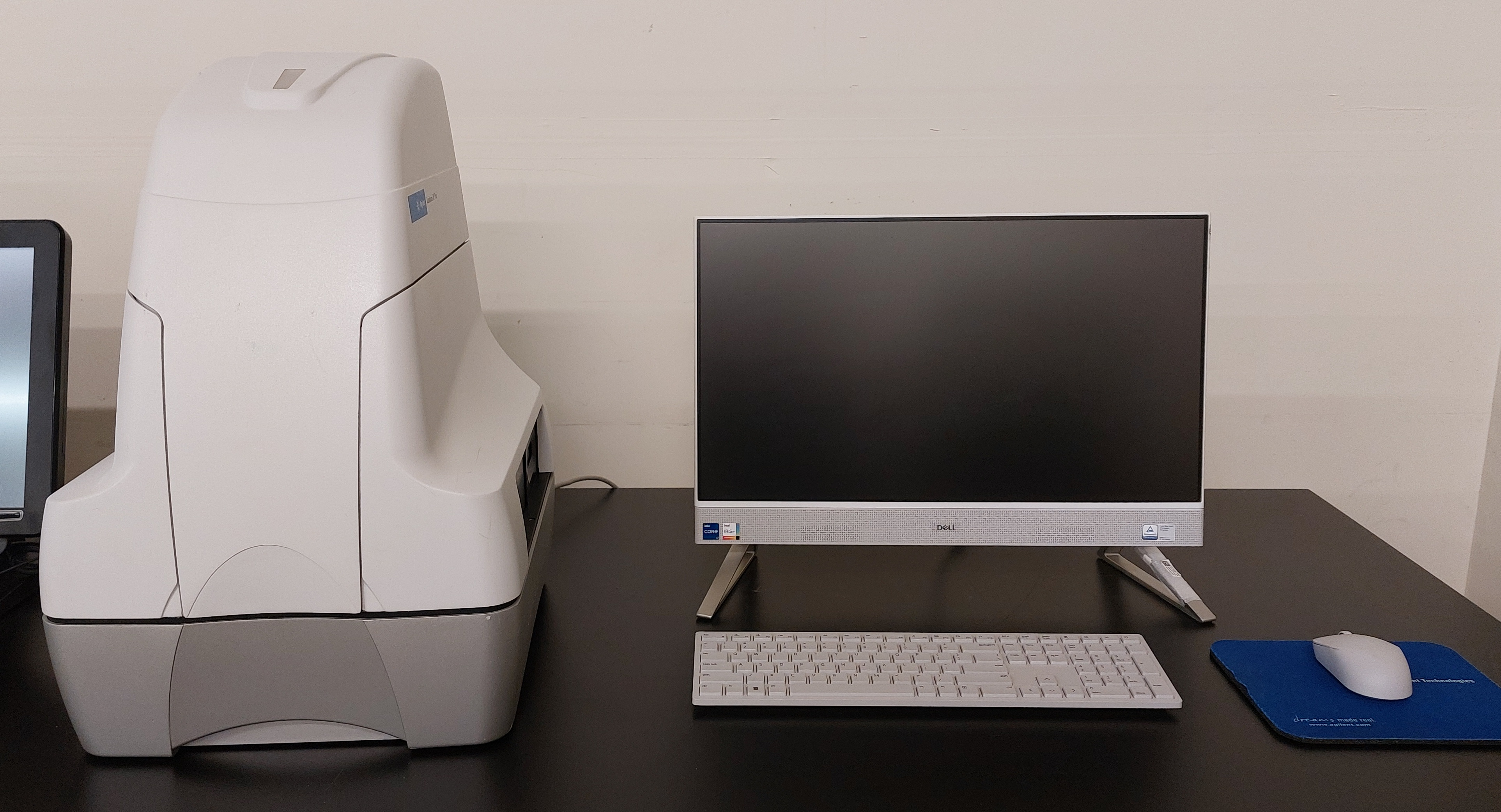 Agilent Seahorse XF Pro Analyzer (Year 2022)