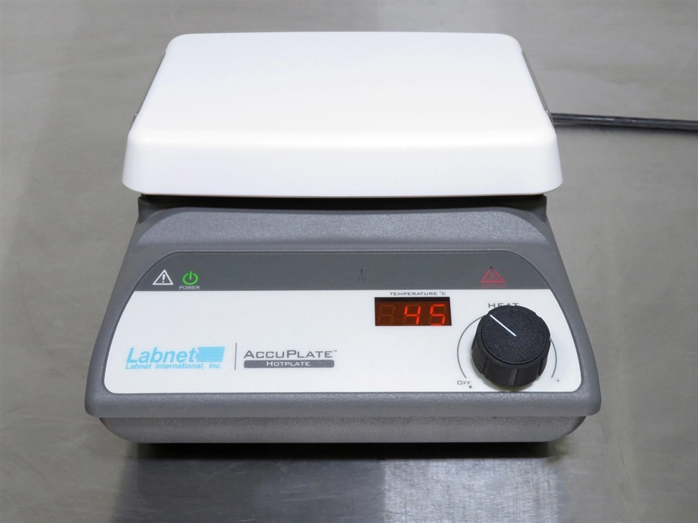 Labnet D0400 AccuPlate Hotplate