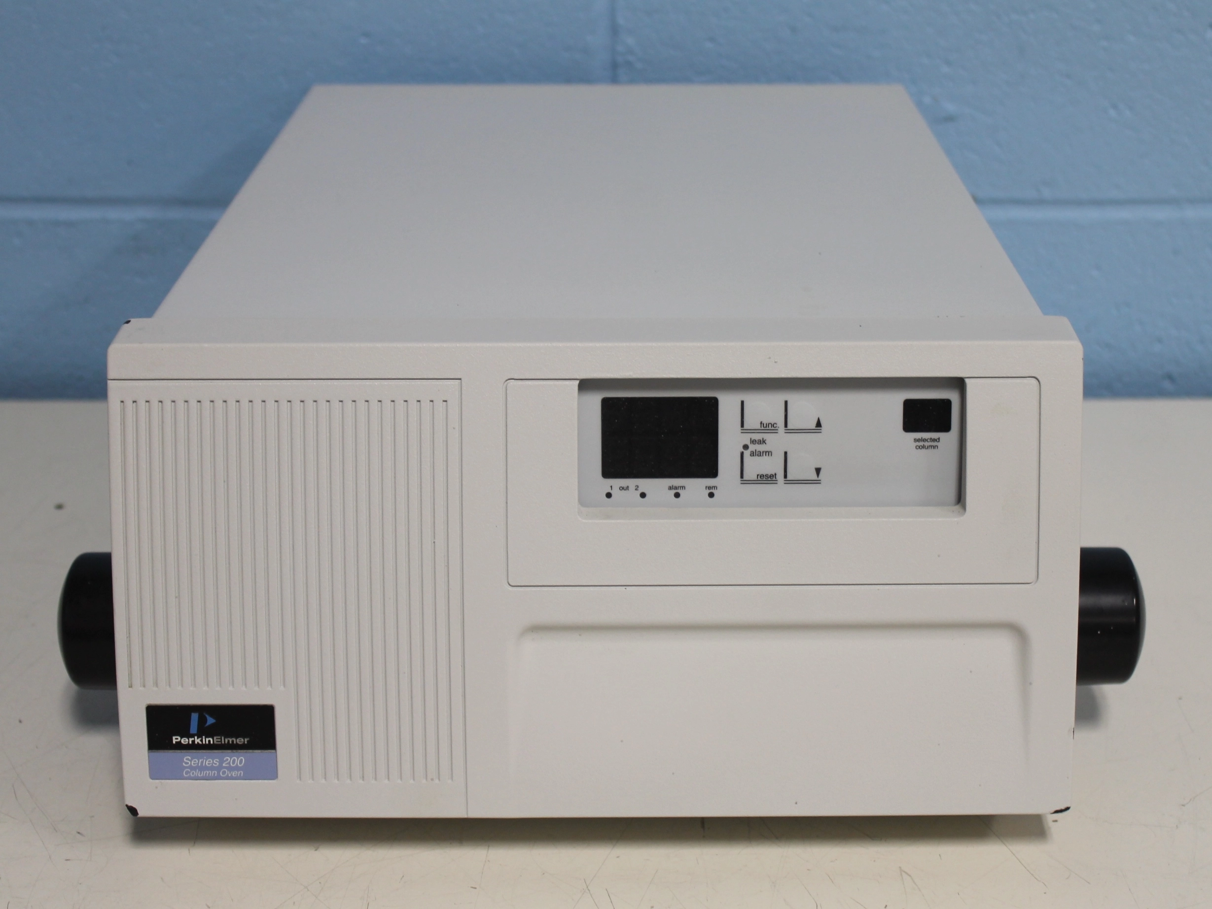 PerkinElmer  Series 200 Peltier Column Oven Model Oven S 200 Peltier