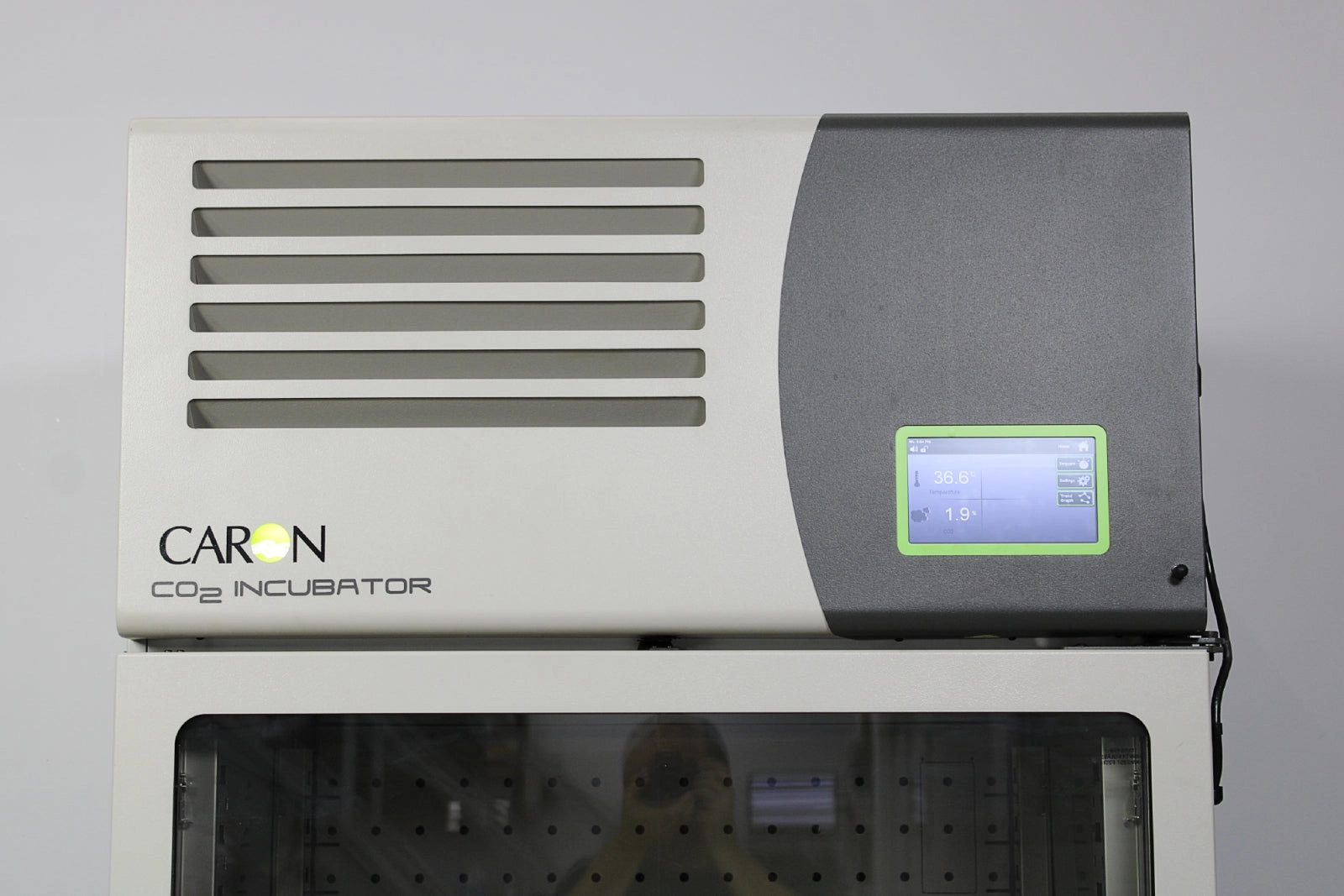 Caron ReachIn CO2 Incubator 7400331 InVitro Mammalian Tissue Cell