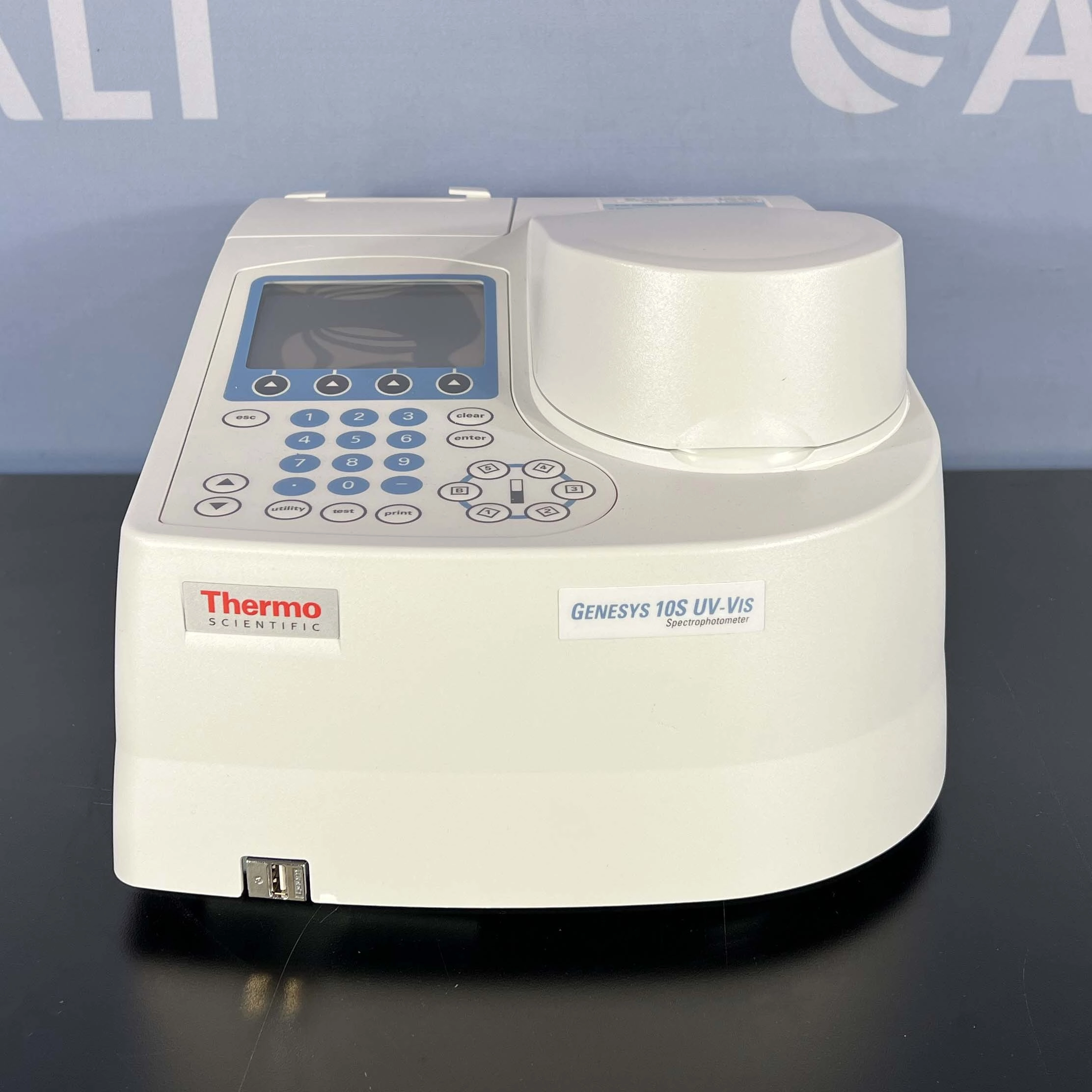Thermo Scientific Genesys 10S UV-Vis Spectrophotometer
