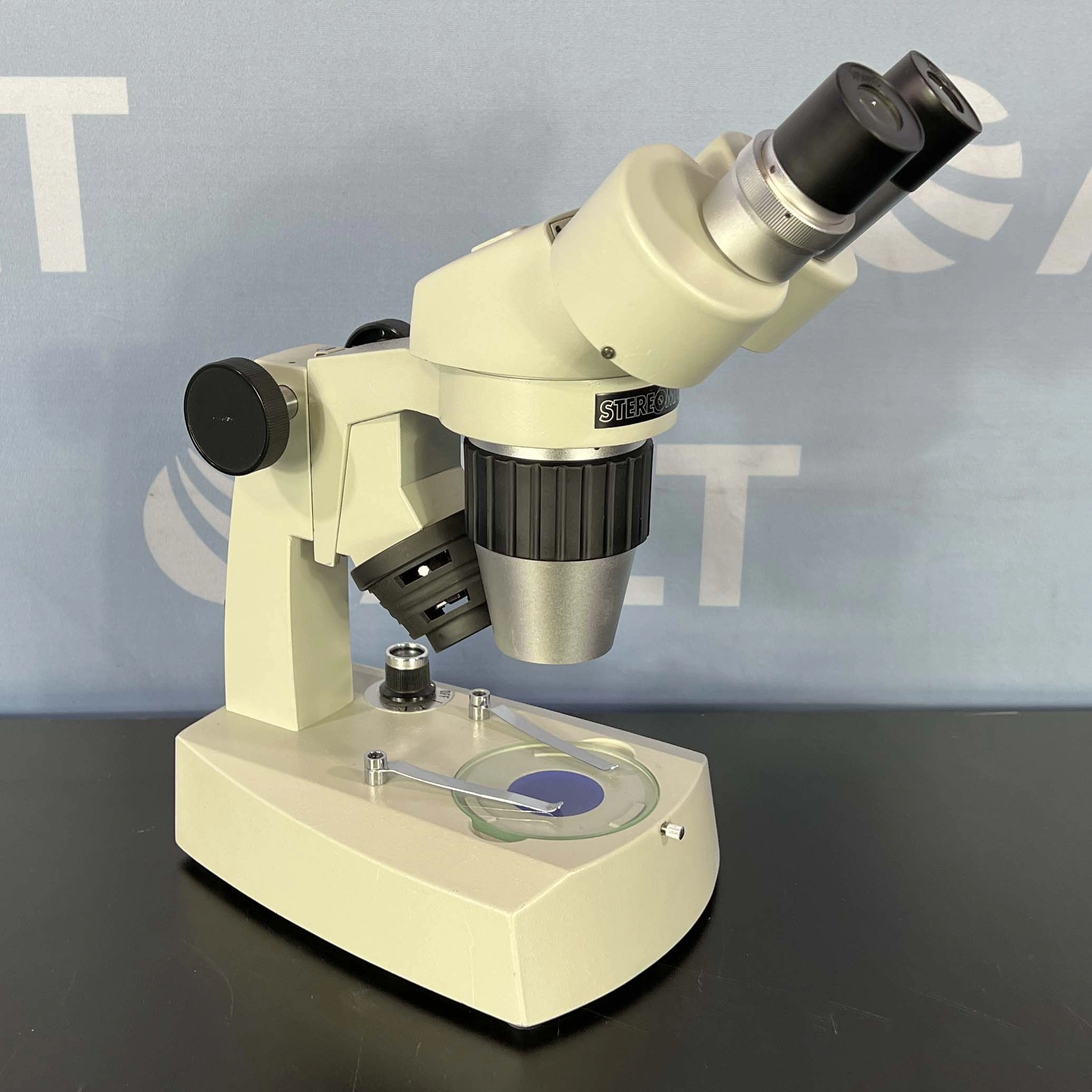 Fisher Scientific  Stereomaster II Microscope, Model SPT-ITH