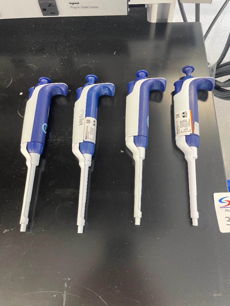 Rainin PipetLite XLS 200ul Single Channel Pipettes Quantity 4