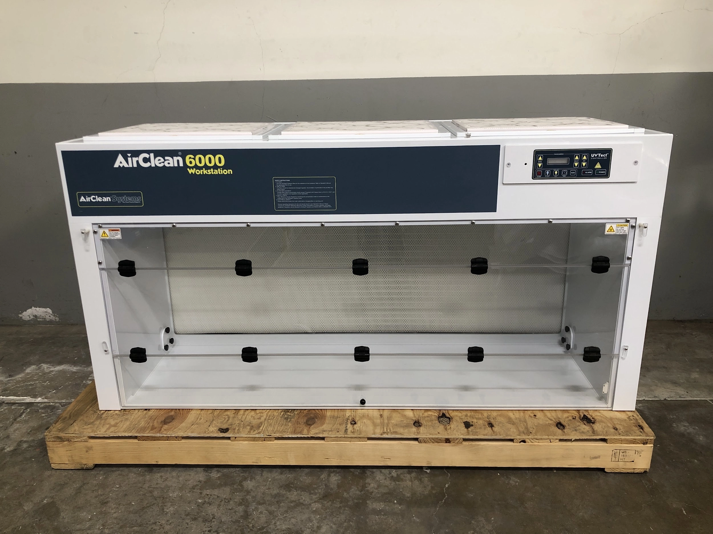 AirClean 6000 72" Workstation AC6000HLFUV Horizontal Laminar Flow Clean Bench