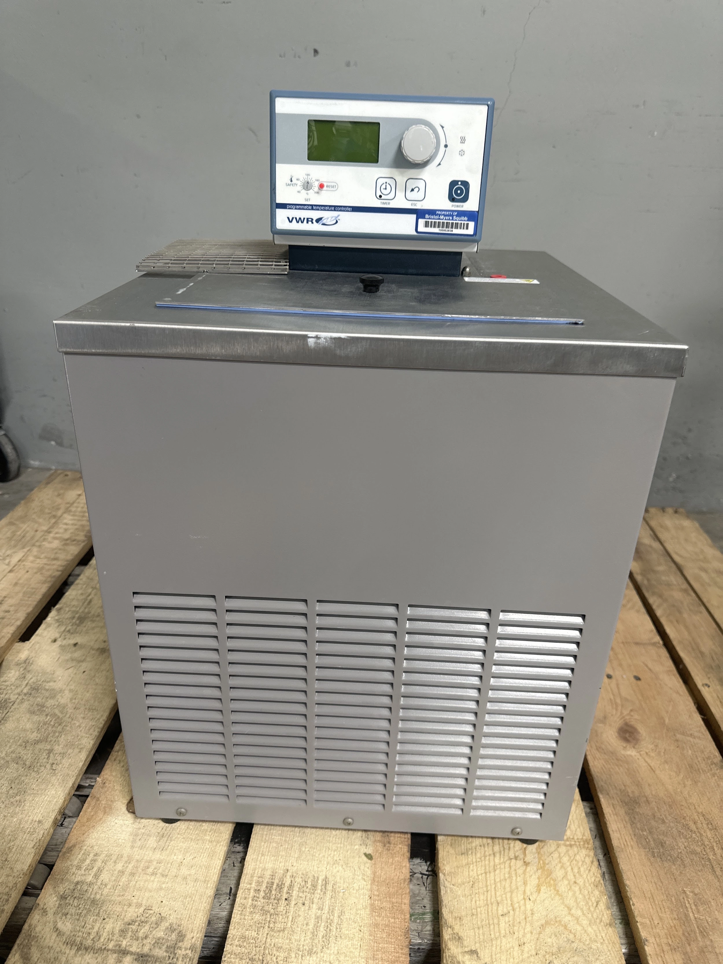 VWR 1197P Refrigerated Circulator - Fair Condition