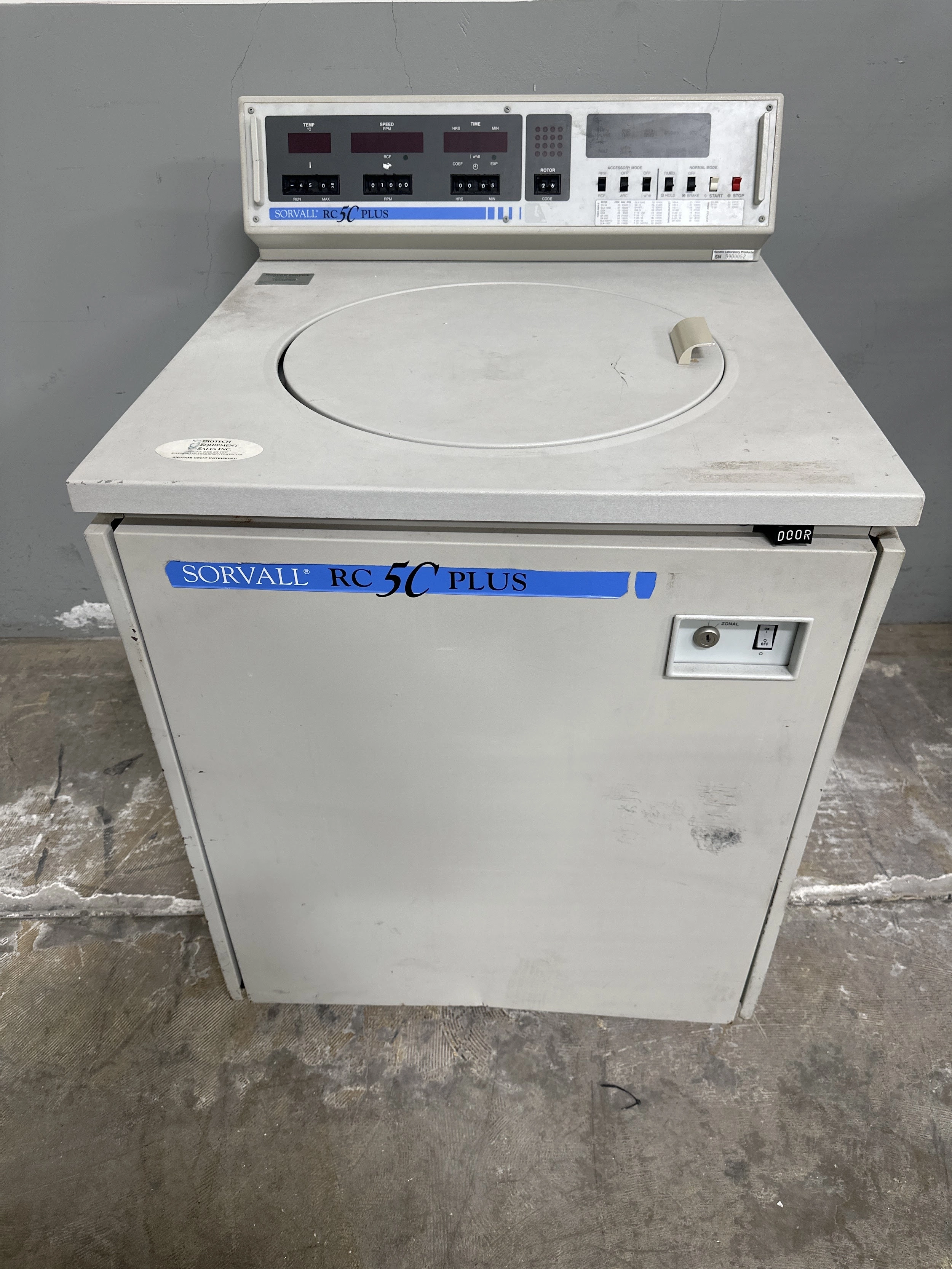Sorvall RC5C Plus Refrigerated Centrifuge 21,000 RPM - No Rotor - AS IS