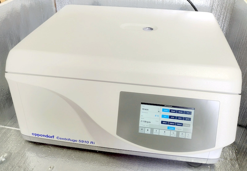 Eppendorf 5910Ri Refrigerated Benchtop Centrifuge w/ S-4xUniversal Rotor