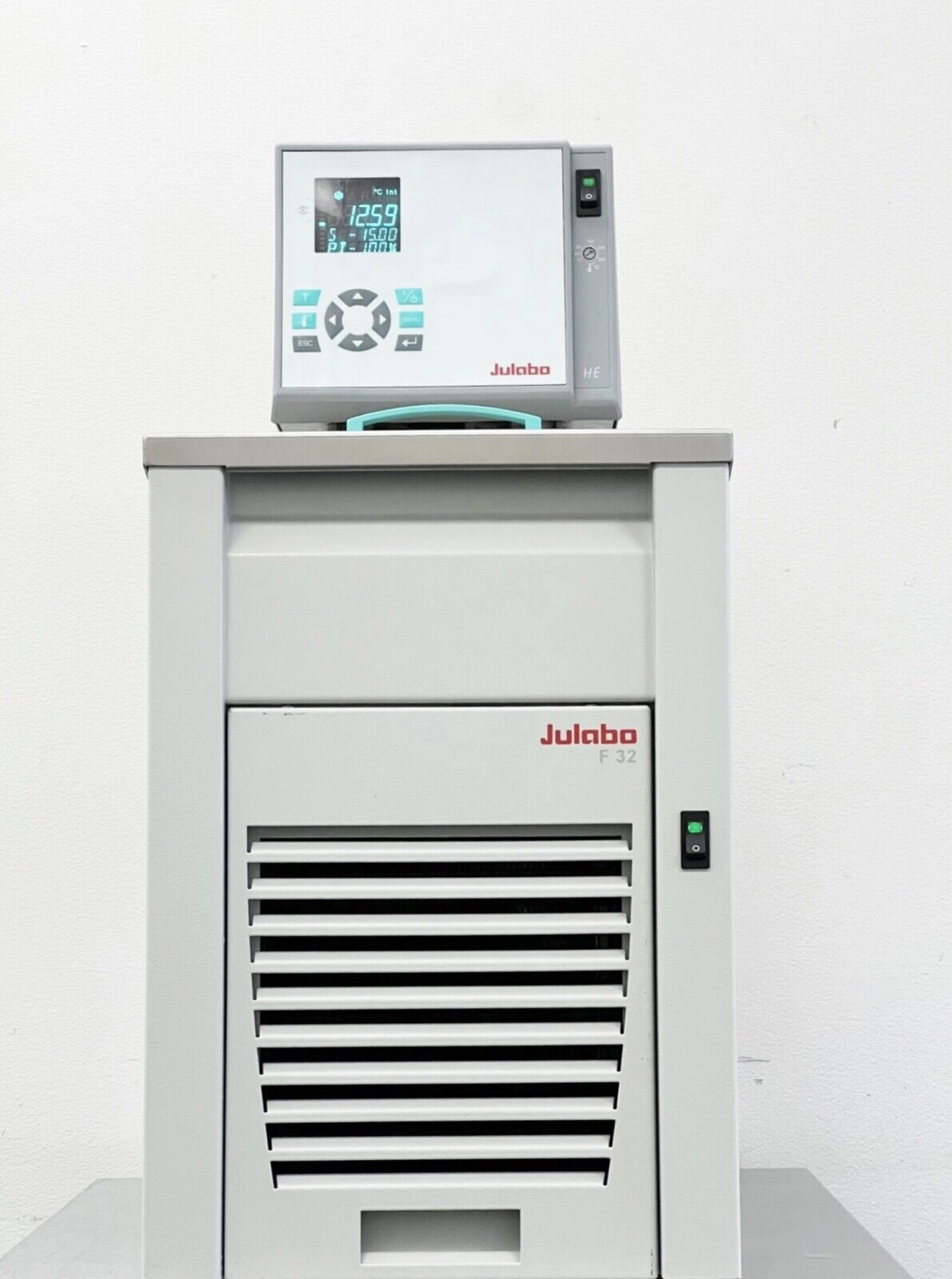 Julabo F32 Refrigerated/Heating Circulator