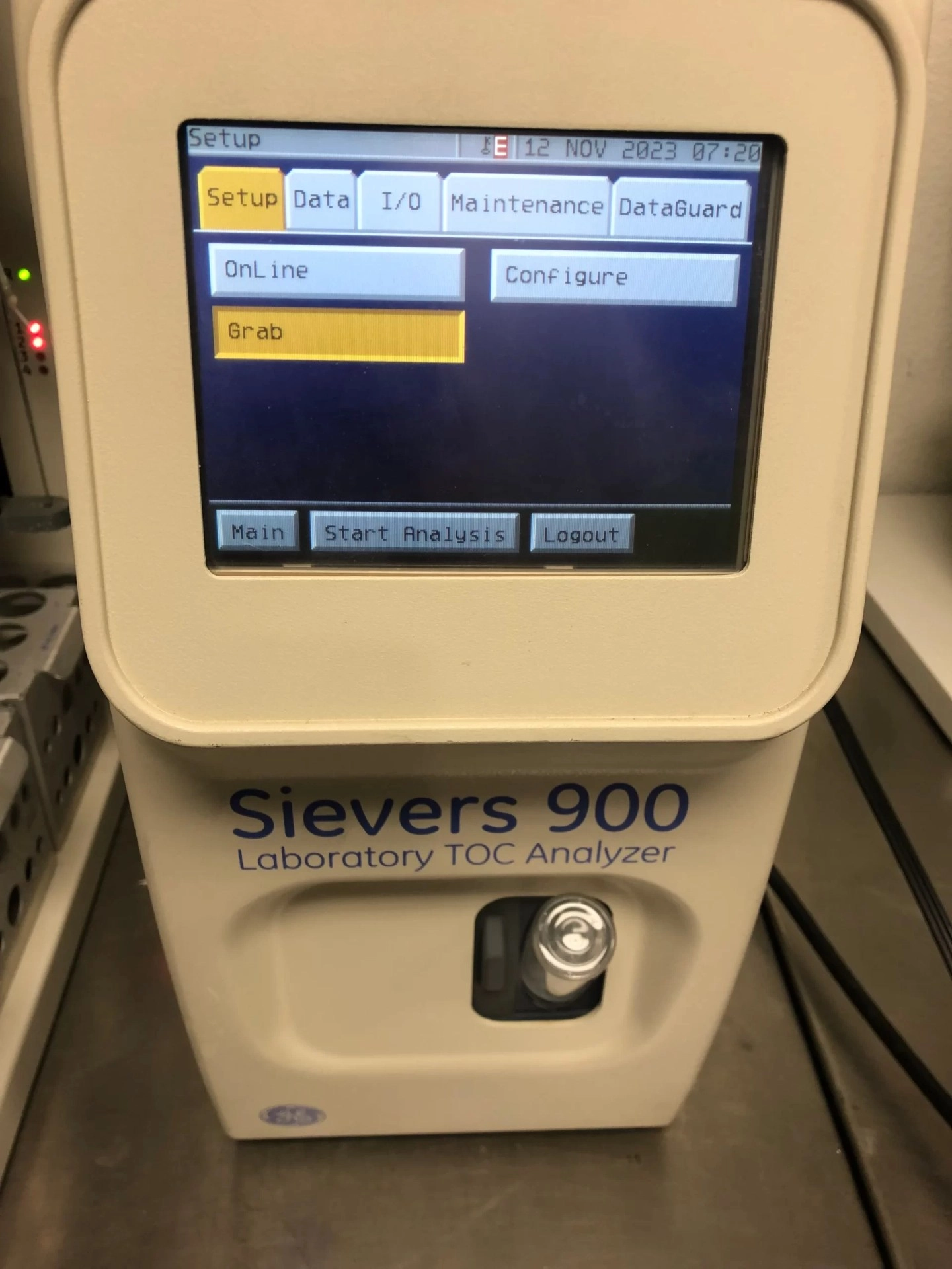 GE Healthcare Sievers 900 TOC Analyzer with Autosampler | LabX.com