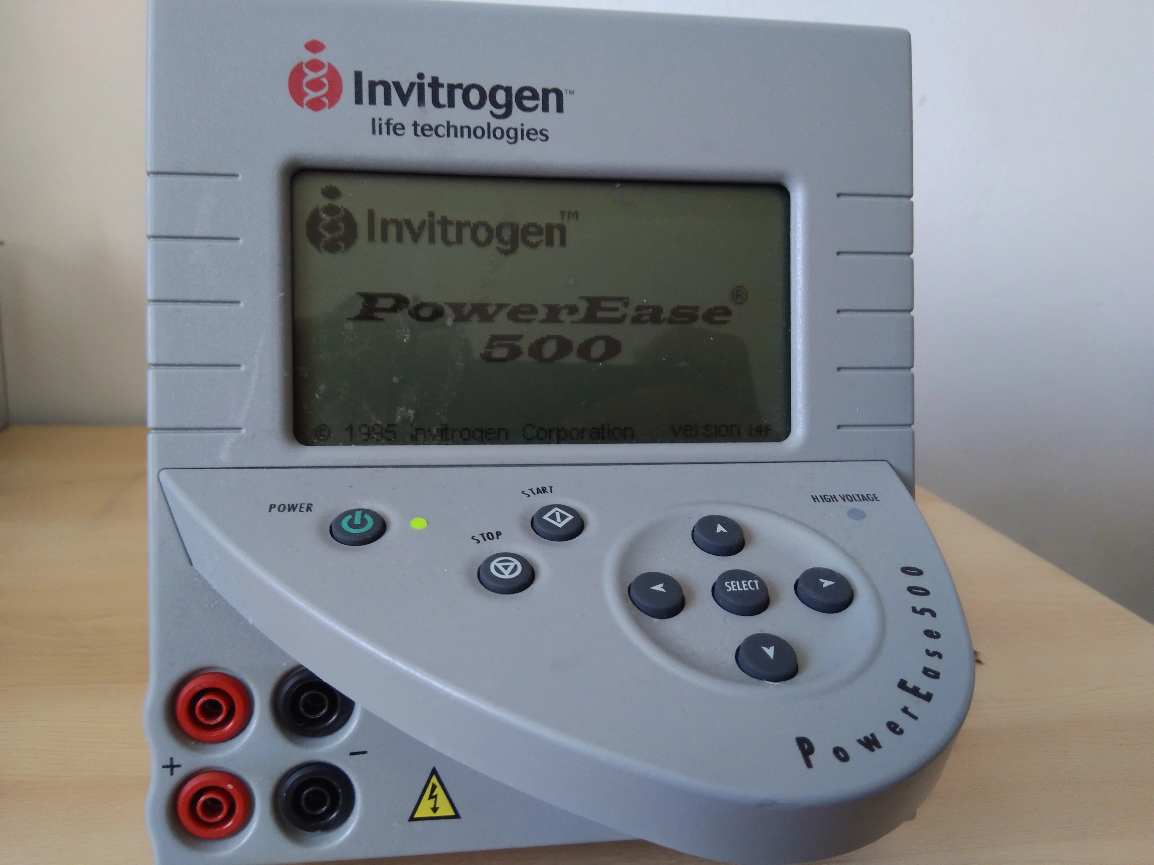 Life Technologies Invitrogen PowerEase 500 Power Supply