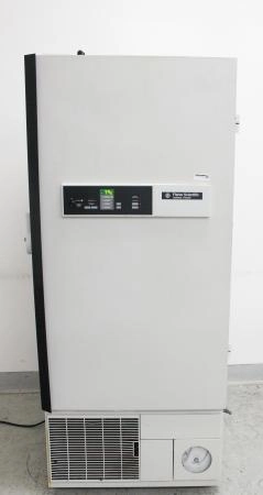 Fisher Scientific IsoTemp Ultra Low Temperature -80C Freezer Model I81URCA29