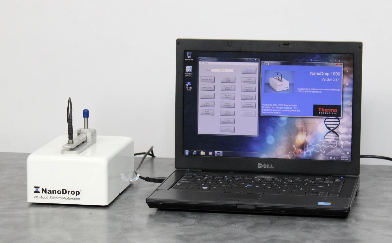NanoDrop 1000 ND-1000 UV/Vis Spectrophotometer w/ Laptop &amp; Software