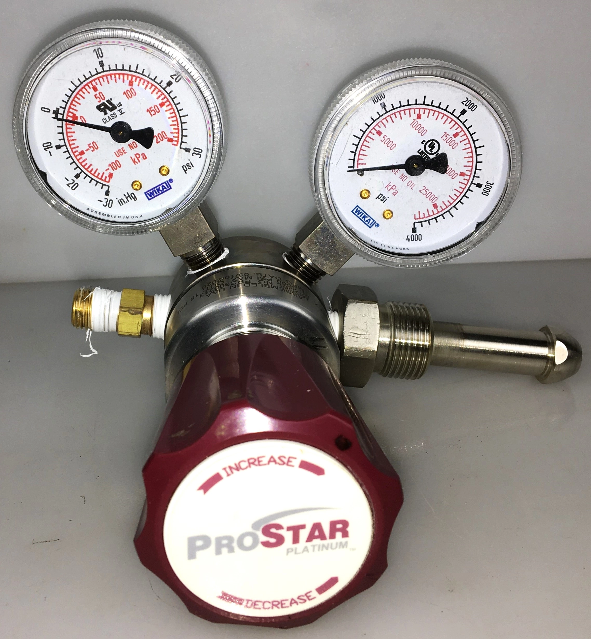 Praxair ProStar Platinum PRS300213 Gas Regulator (CGA 580)