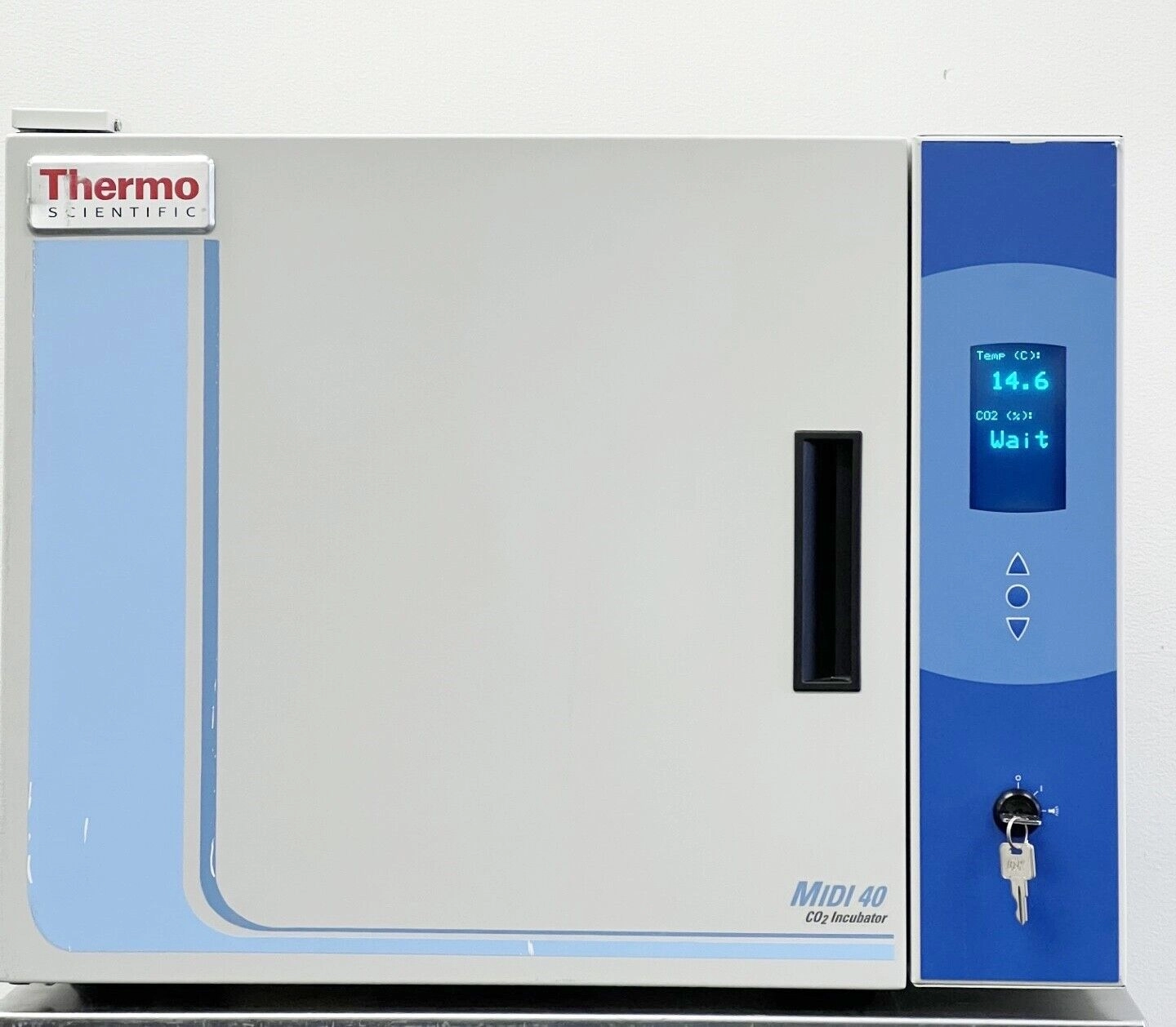 Thermo Fisher Scientific MIDI 40 CO2 Incubator Mod