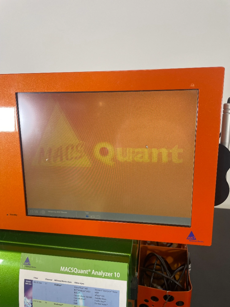 Miltenyi MACSQuant Analyzer 10 Flow Cytometer