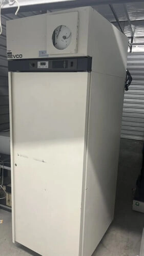 GS Laboratory Equipment REVCO REL2304A18 Freezer, 