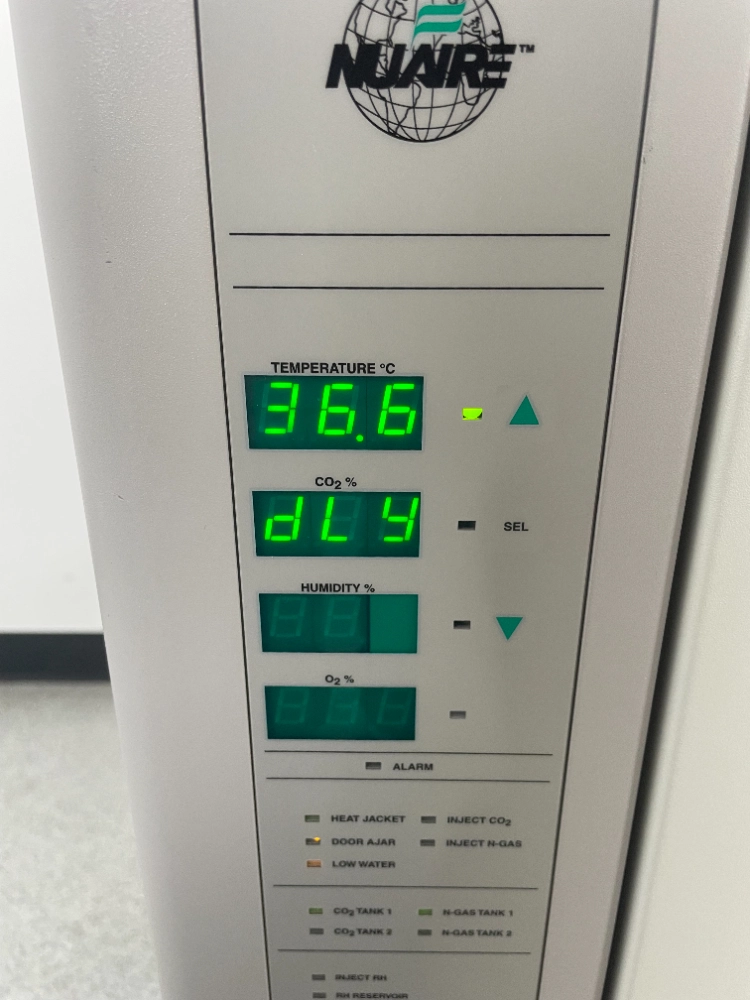 NuAire Autoflow Double Stack IR WaterJacketed CO2 Incubator