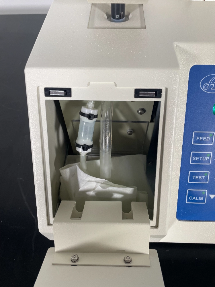 Advanced Instruments Model 3250 Osmometer