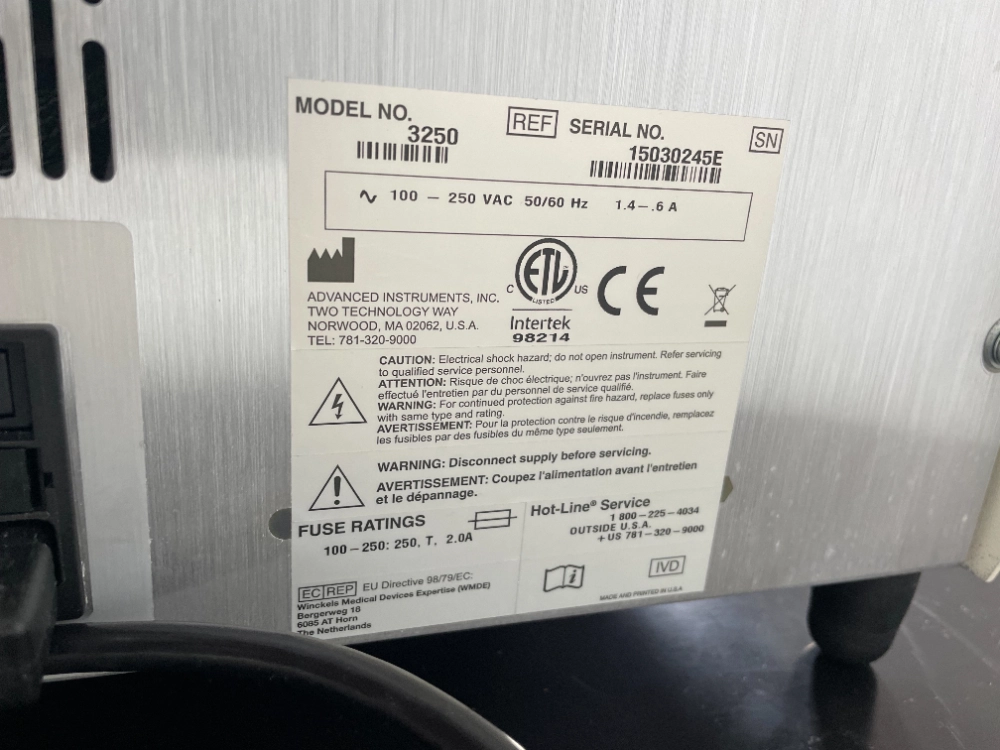 Advanced Instruments Model 3250 Osmometer