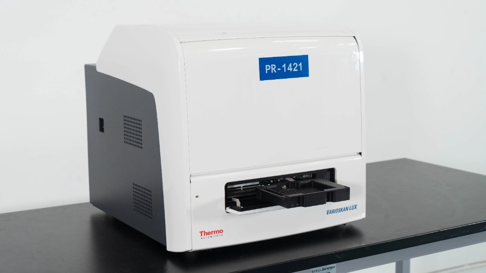 Thermo Varioskan Lux Spectrophotometer | LabX.com