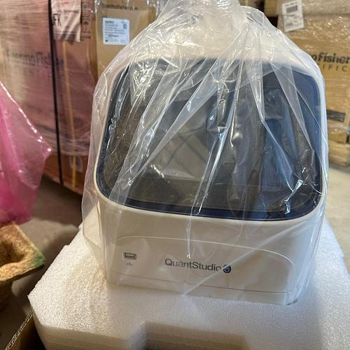 Applied Biosystems QuantStudio 5 Real-Time PCR System, 96-Well 0.1ml Block