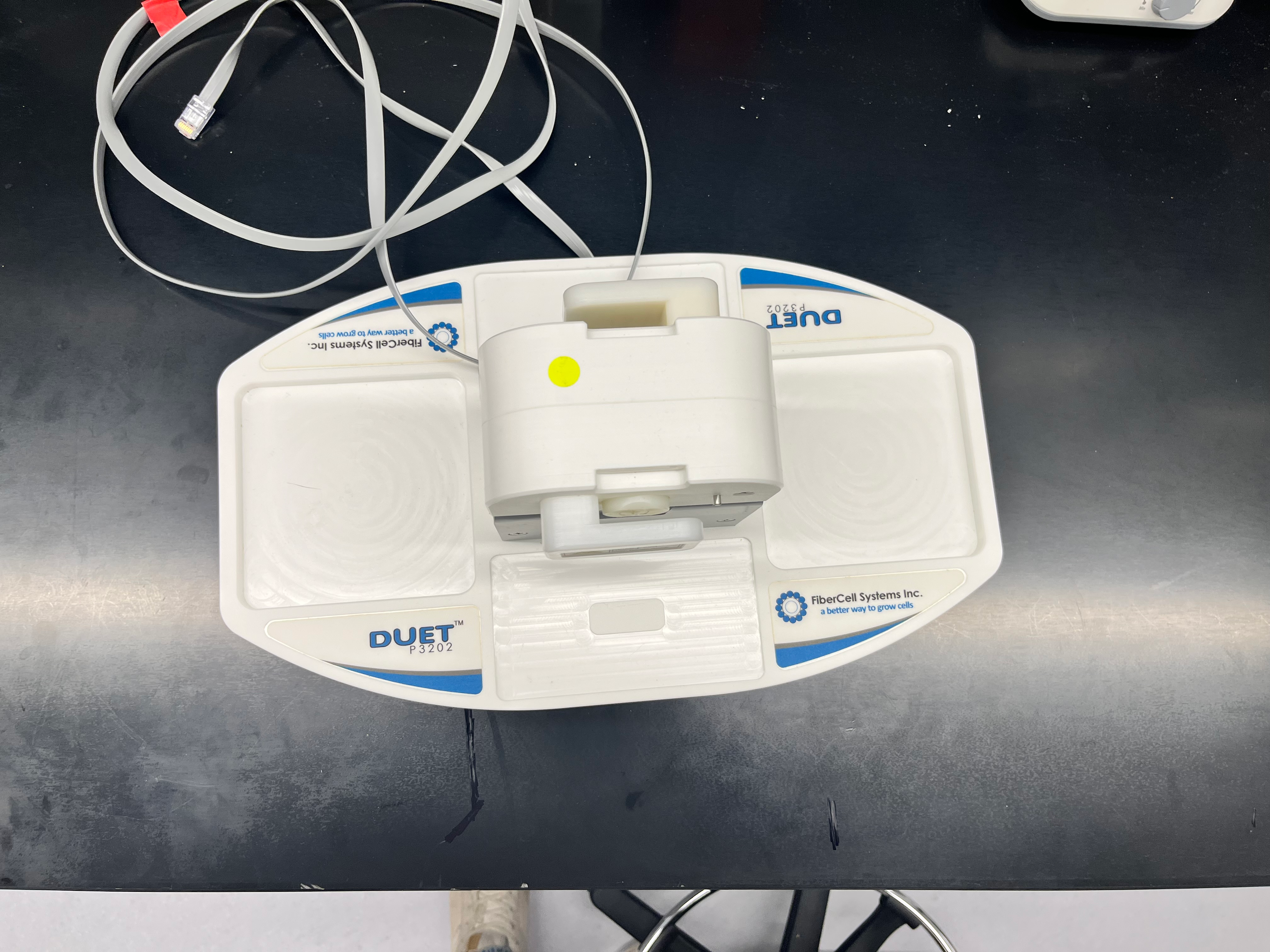 Duet Pump for FiberCell Hollow Fiber Cartridge Systems