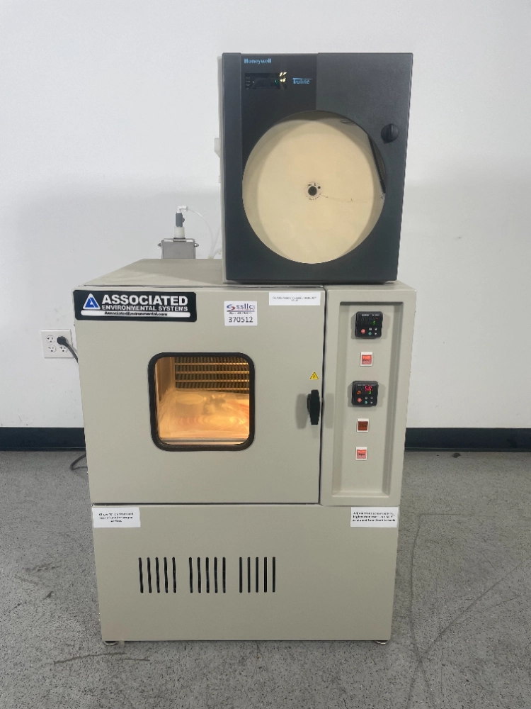 Associated Environmental Systems LH-1.5 Environmental Chamber