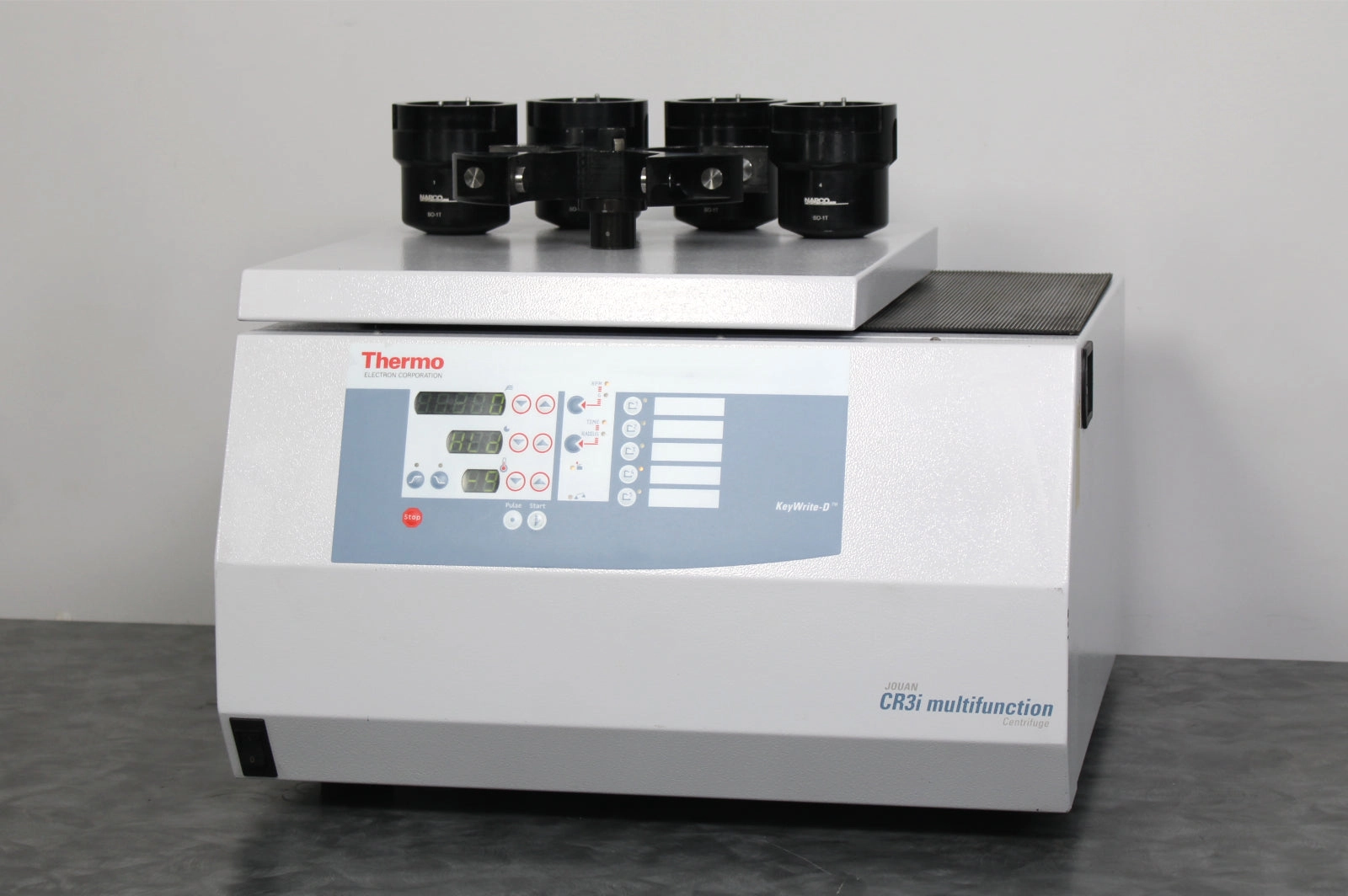 Thermo Jouan CR3i Multifunction Benchtop Centrifuge 11175775 &amp; Napco SO-1T Rotor