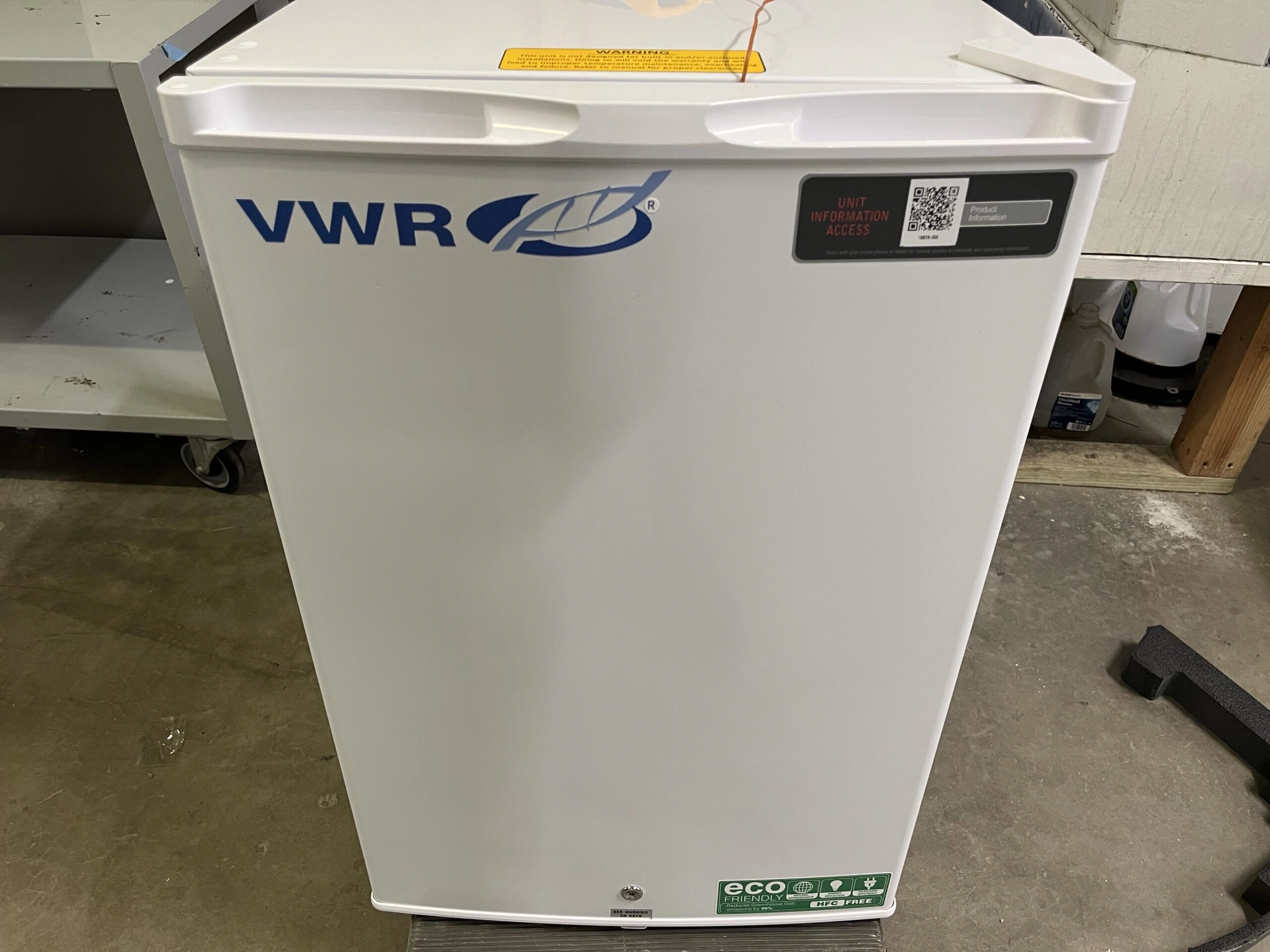VWR HCUCFS-0404 Undercounter Refrigerator 